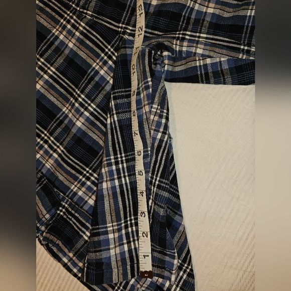 Mens 38 polo shorts plaid. - Picture 3 of 7
